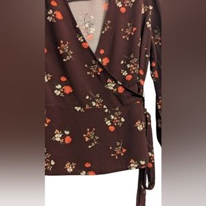 EUC red/burgundy pink & green floral Old Navy wrap 3/4 sleeve v neck blouse